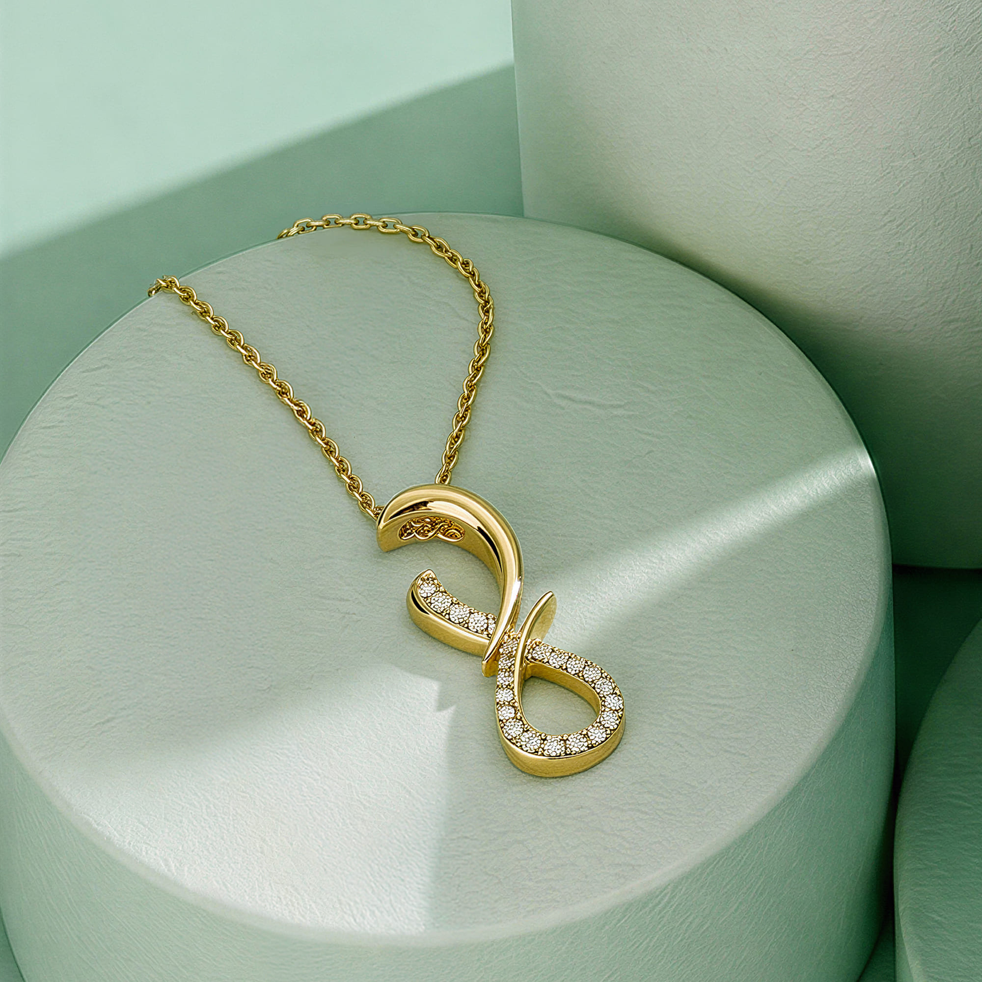 Collier mit Behang