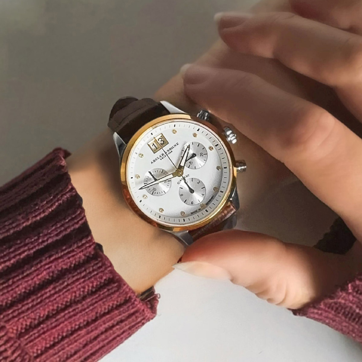 Damenuhr mit Lederarmband